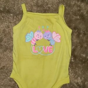 SOLD 🌺4/$15 yellow, bees Love tank 3-6 mo
